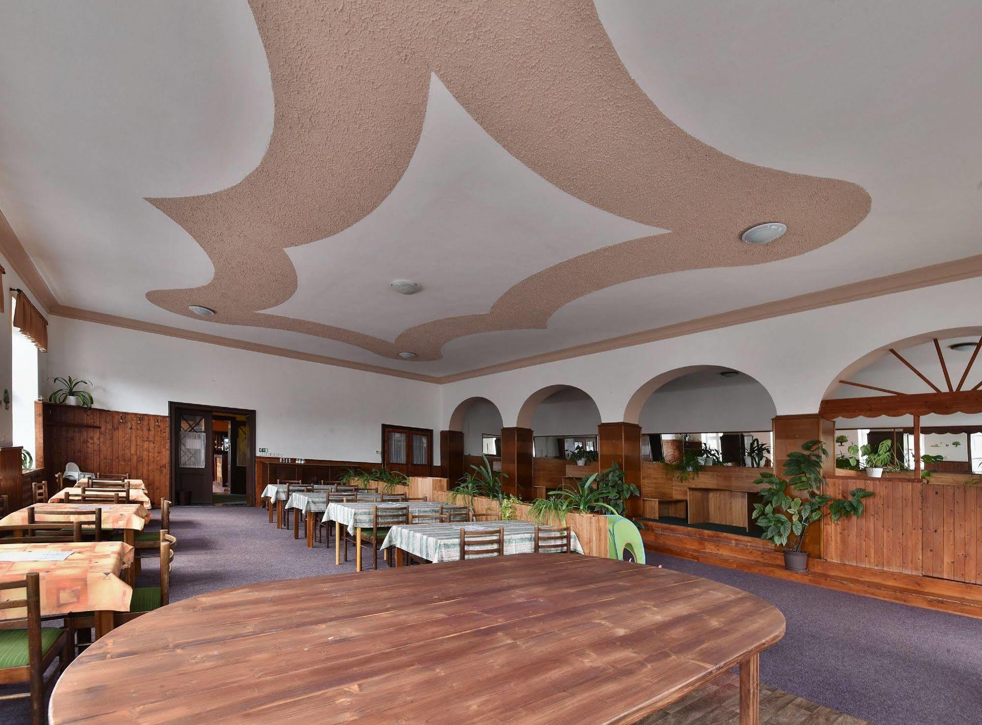 Hotel Svaty Hubert Špindlerŭv Mlýn Εξωτερικό φωτογραφία