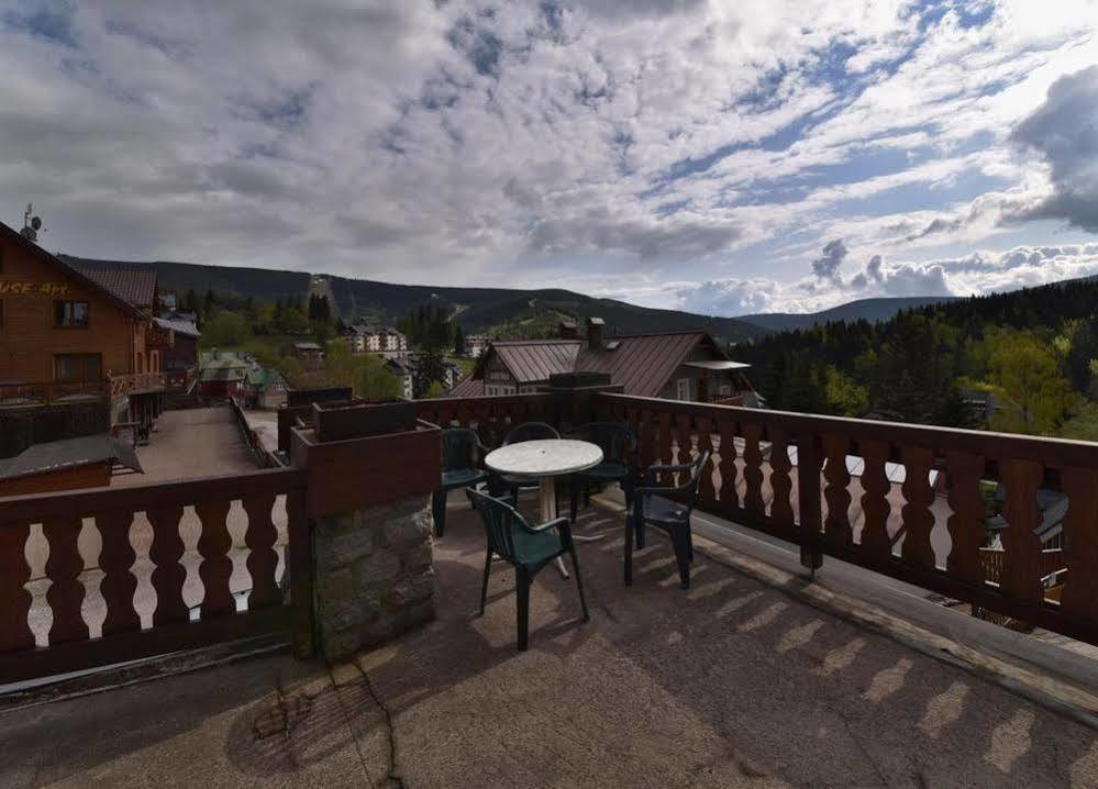 Hotel Svaty Hubert Špindlerŭv Mlýn Εξωτερικό φωτογραφία